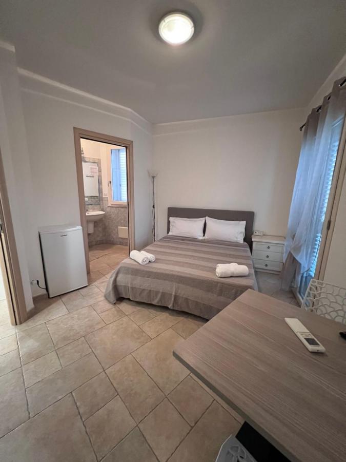 Готель Rena Bianca House Порто-Торрес Екстер'єр фото